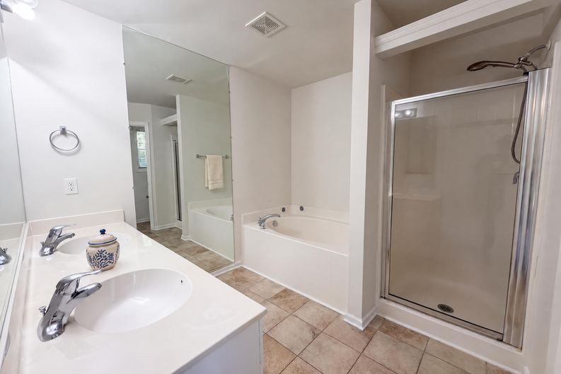 Photo 21 of 26 of 9325 Ayscough Rd, Summerville, SC