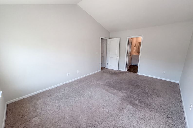 Photo 11 of 23 of 7244 Finnigan Rd, Charlotte, NC