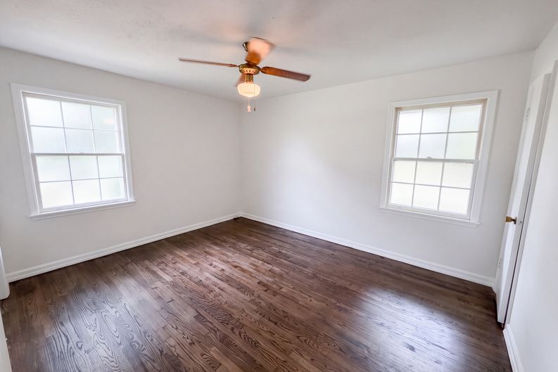 Photo 13 of 21 of 1276 Robin Rd NE, Conyers, GA