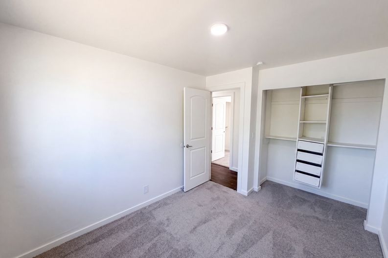 Photo 12 of 24 of 4259 W Stane Ave, West Valley City, UT