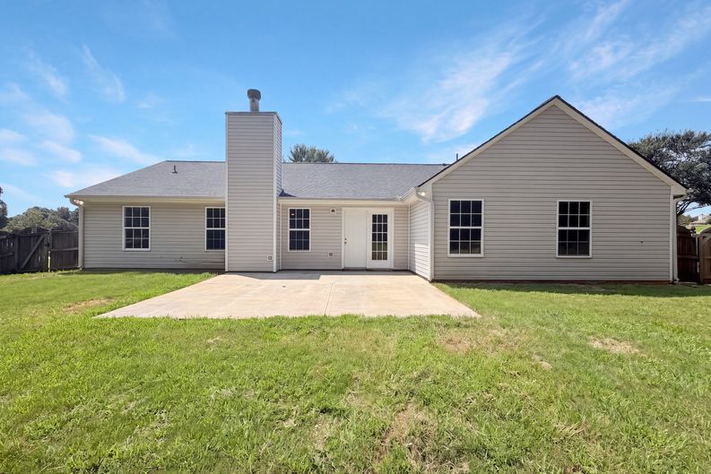 Photo 5 of 25 of 2506 Marixa Dr, Statham, GA