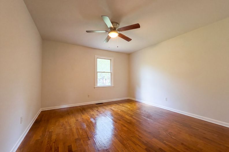 Photo 14 of 16 of 5206 N Sumac Cir, Fayetteville, NC