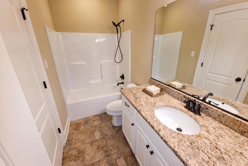 Photo 19 of 25 of 15000 Chesdin Green Way, Chesterfield, VA