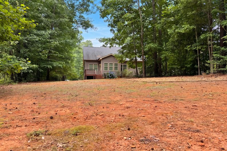 Photo 24 of 26 of 6621 Blalock Forest Dr, Willow Spring, NC