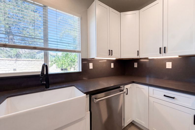 Photo 9 of 24 of 29206 Rio Lobo Way, Valencia, CA