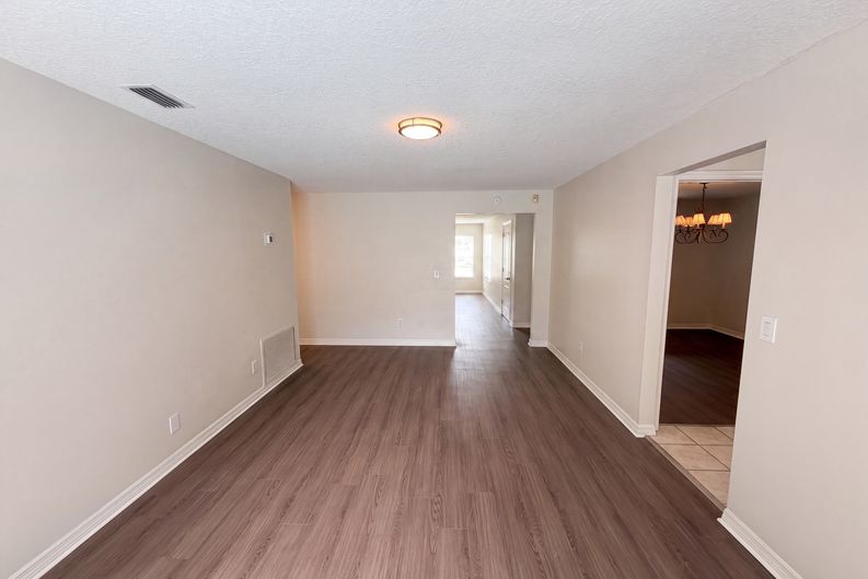 Photo 10 of 29 of 963 Sequoia Dr, Winter Springs, FL