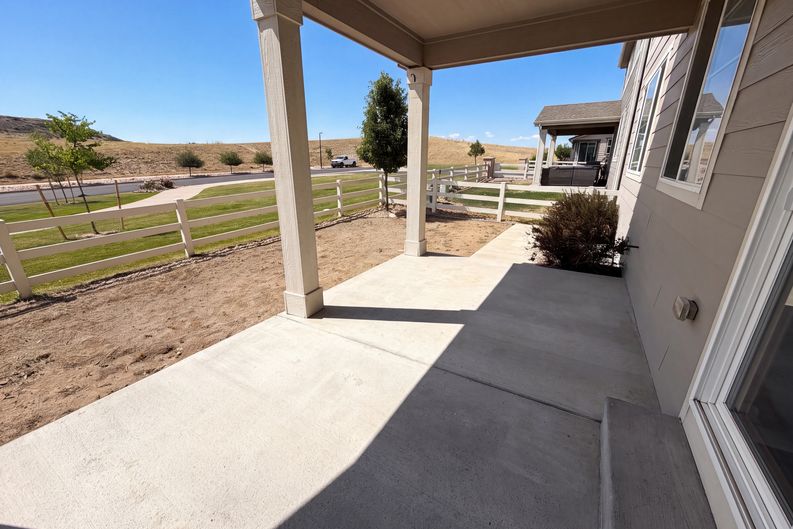 Photo 34 of 39 of 2450 Garganey Dr, Castle Rock, CO