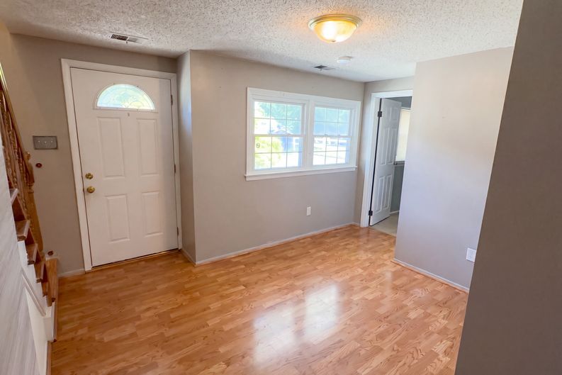 Photo 6 of 25 of 24 Hogan Ct, Little Egg Harbor, NJ