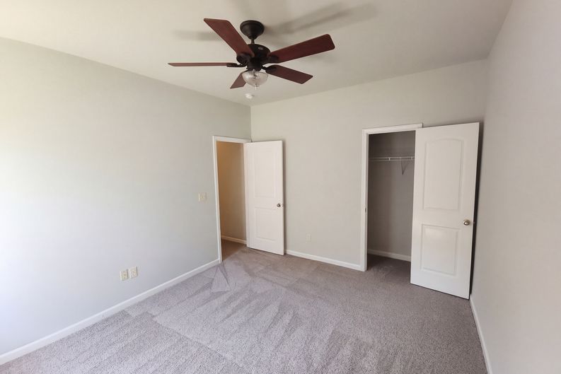 Photo 11 of 15 of 4233 Sierra Way, Gardendale, AL