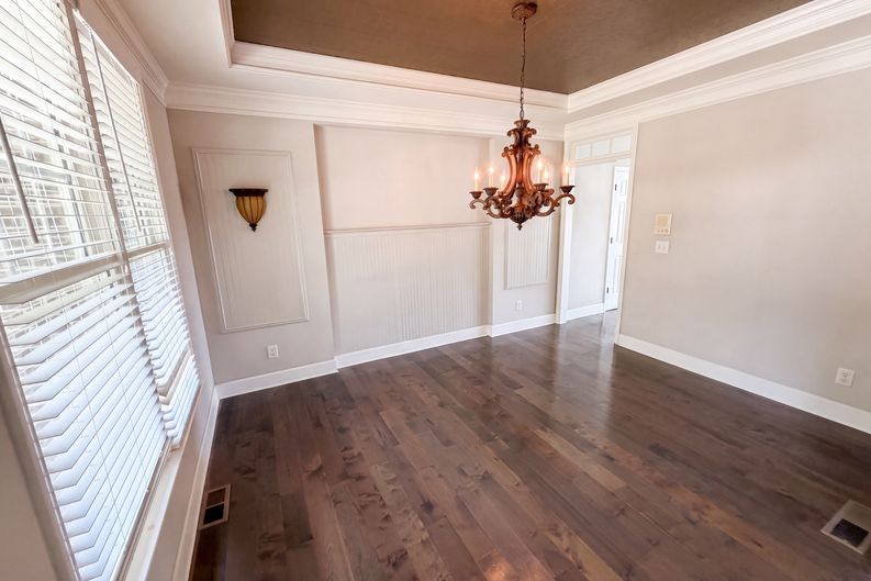 Photo 9 of 74 of 7047 Tree House Way, Flowery Branch, GA