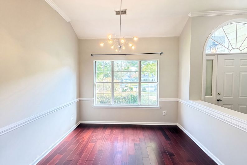 Photo 8 of 17 of 8536 Albury Walk Ln, Charlotte, NC