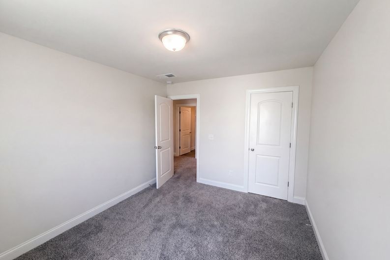 Photo 8 of 22 of 3705 Grimes Martinez Ct, Murfreesboro, TN