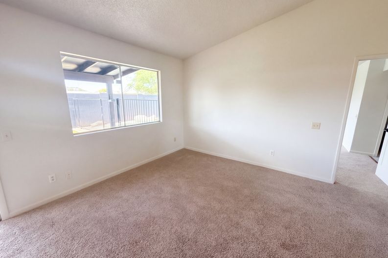 Photo 17 of 19 of 20226 N 32nd Ln, Phoenix, AZ