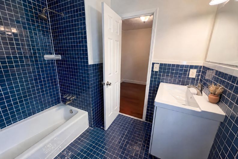 Photo 19 of 31 of 4479 Alpine Ct, Snellville, GA