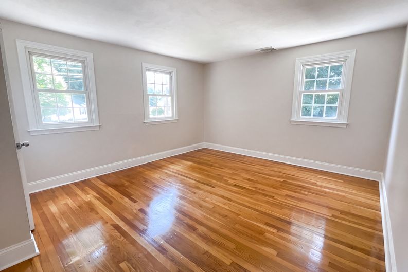 Photo 15 of 41 of 661 Main St, Millis, MA