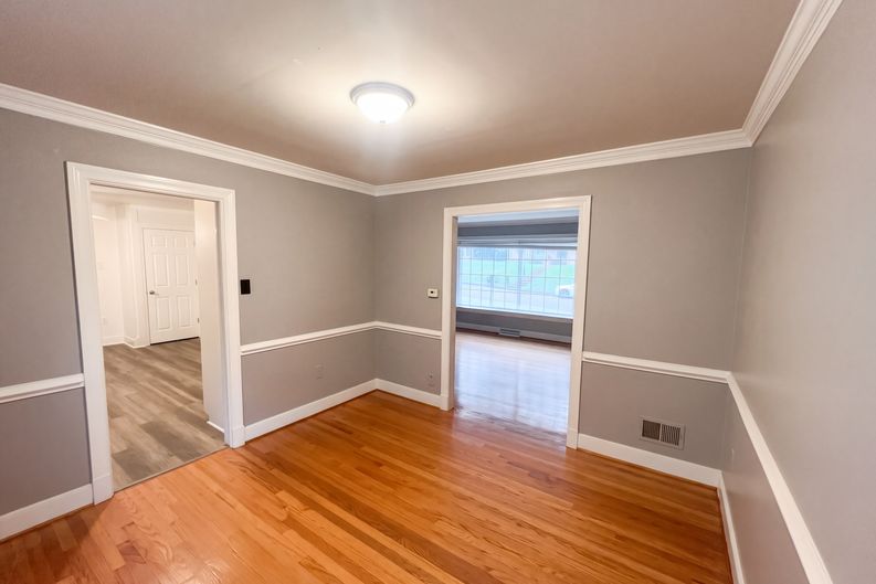 Photo 10 of 29 of 1600 Donora Ct, Henrico, VA