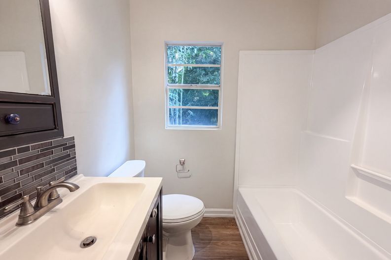 Photo 13 of 16 of 24825 George Rd, Land O Lakes, FL