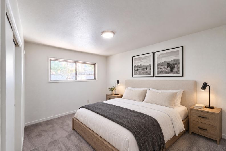 Photo 11 of 21 of 465 SW 139th Ave, Beaverton, OR