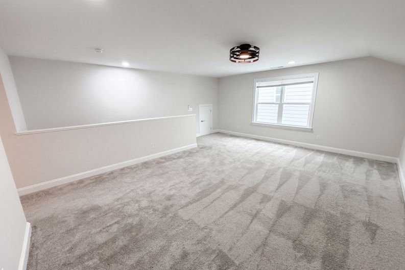 Photo 15 of 36 of 6109 Balham Ct, Charlotte, NC