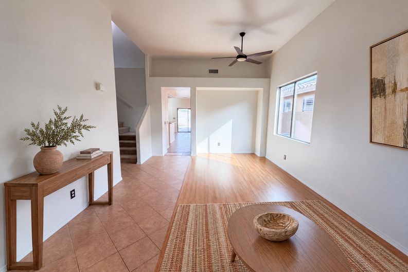 Photo 3 of 40 of 2464 W Warren Dr, Anthem, AZ