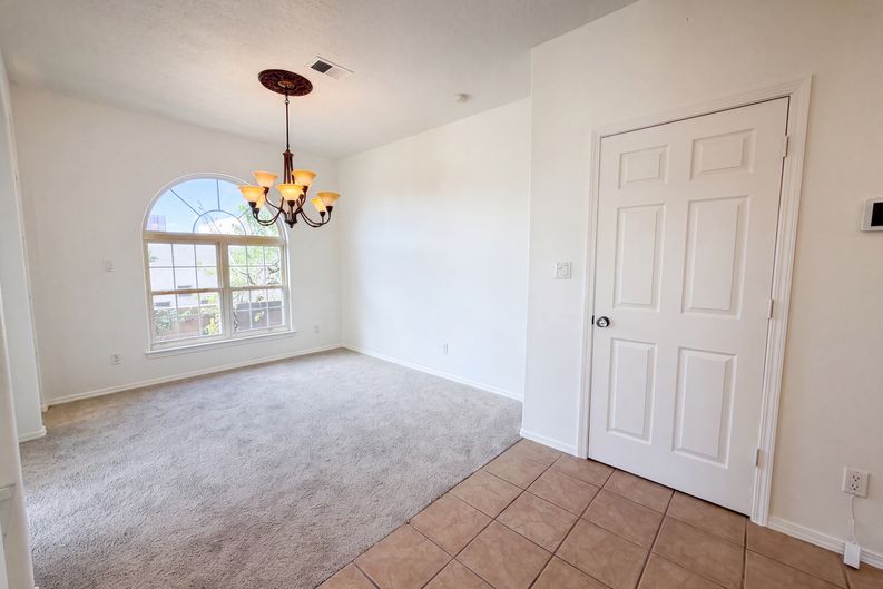 Photo 8 of 29 of 9809 Buckeye St NW, Albuquerque, NM