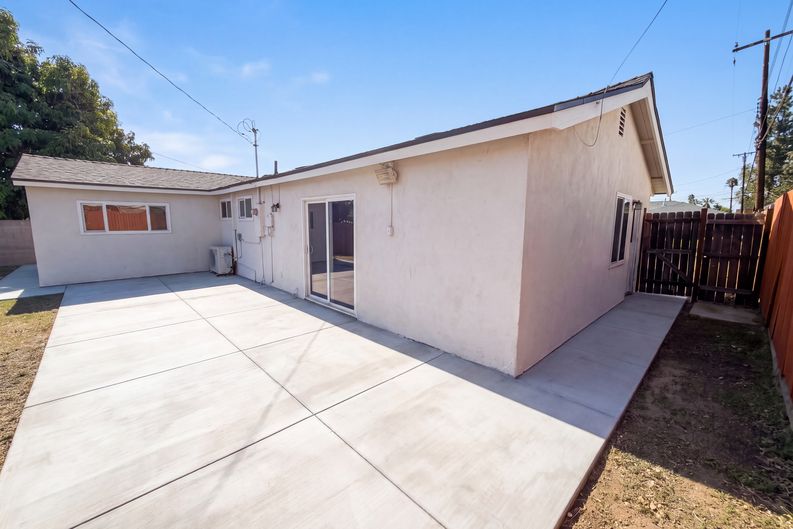 Photo 31 of 33 of 17138 Gumbiner Dr, La Puente, CA