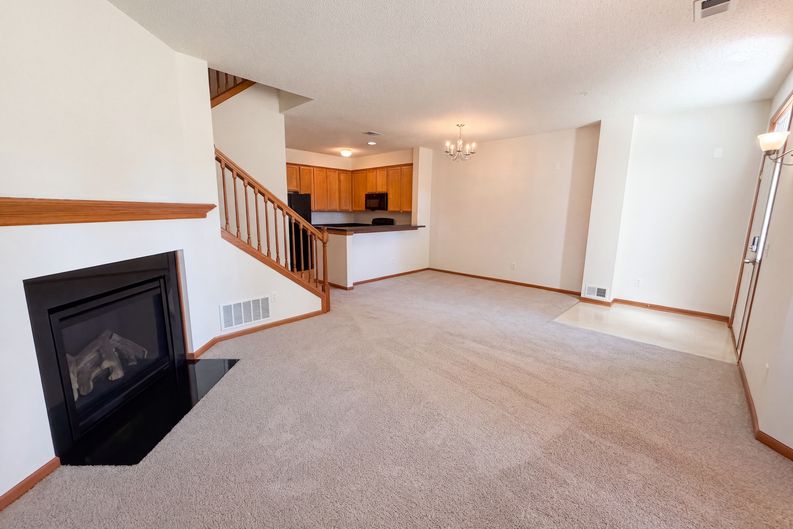 Photo 8 of 25 of 7231 Jewel Ln N, Maple Grove, MN