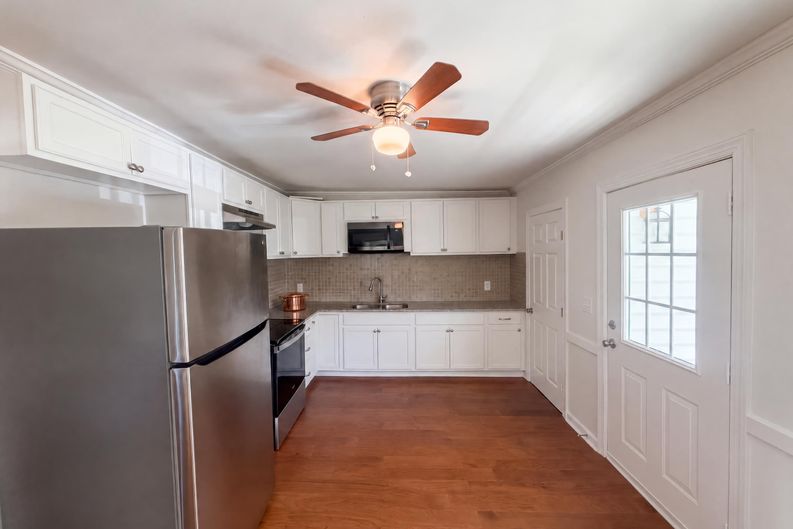 Photo 9 of 22 of 2549 Ossipee Front St, Elon, NC