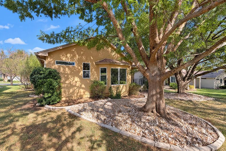 Photo 16 of 17 of 115 Purple Sage Dr, Georgetown, TX