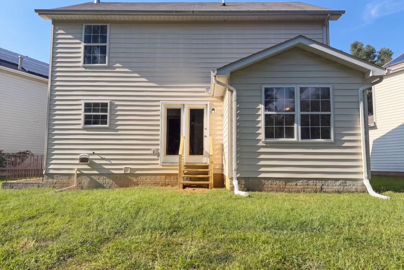 Photo 33 of 41 of 10654 Quillback St, Waldorf, MD