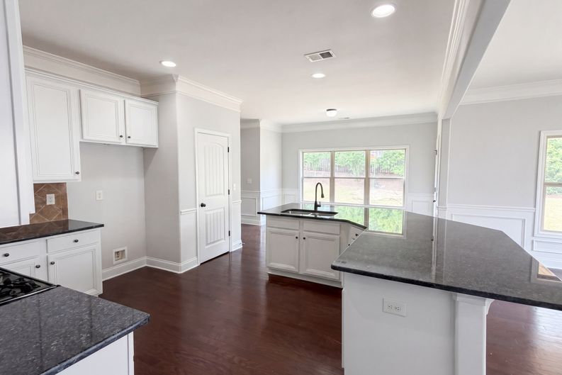 Photo 11 of 33 of 248 Colfax Dr, Boiling Springs, SC