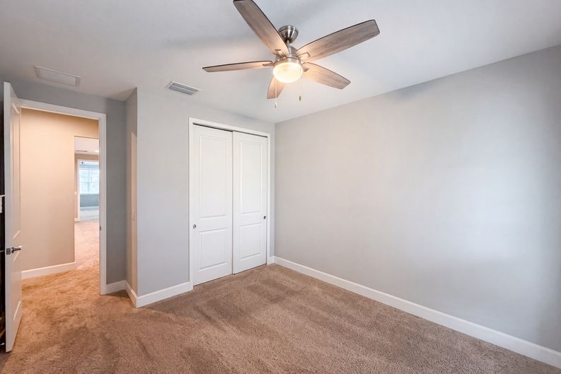 Photo 13 of 47 of 13720 Stevenson Ln, Odessa, FL