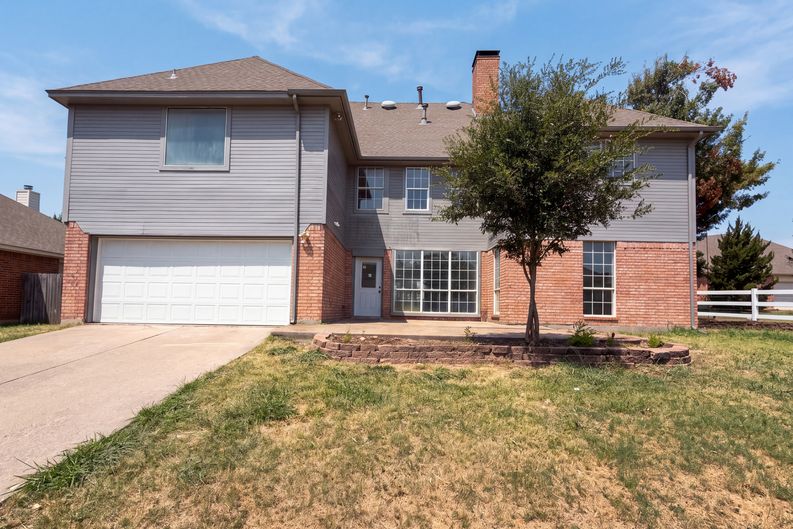 Photo 23 of 26 of 1231 Jeanette Way, Carrollton, TX