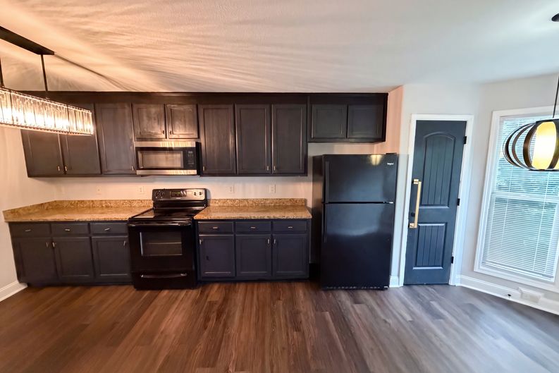 Photo 15 of 42 of 410 Redtail Rd, Jefferson, GA