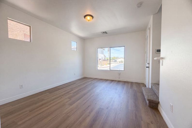 Photo 9 of 20 of 330 S Leandro, Mesa, AZ