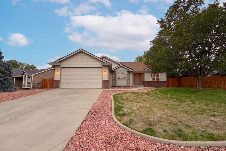 Photo 34 of 47 of 1814 Chesapeake Cir, Johnstown, CO