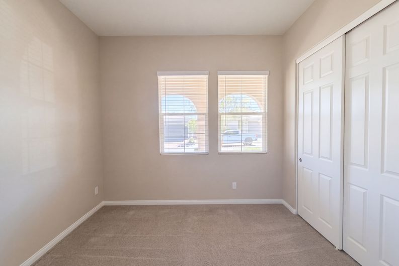 Photo 14 of 34 of 10138 Tamberlaine Ave, Las Vegas, NV