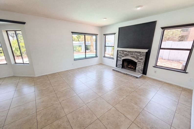 Photo 14 of 45 of 3810 N Wintergreen Way, Avondale, AZ