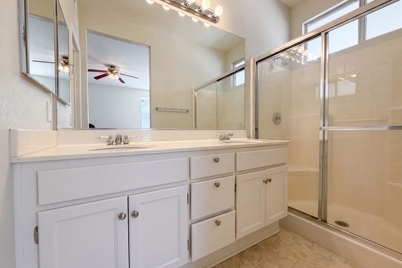 Photo 20 of 28 of 13477 Fairfield Dr, Corona, CA