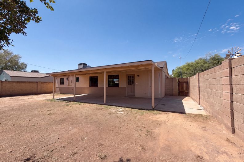 Photo 20 of 24 of 4801 N 14th Ave, Phoenix, AZ