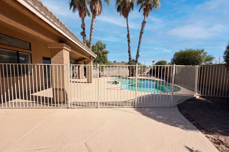 Photo 23 of 25 of 1207 E Clearview Dr, Casa Grande, AZ