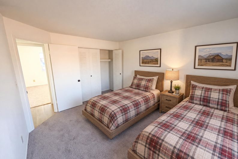 Photo 15 of 23 of 6711 W Osborn Rd, Phoenix, AZ