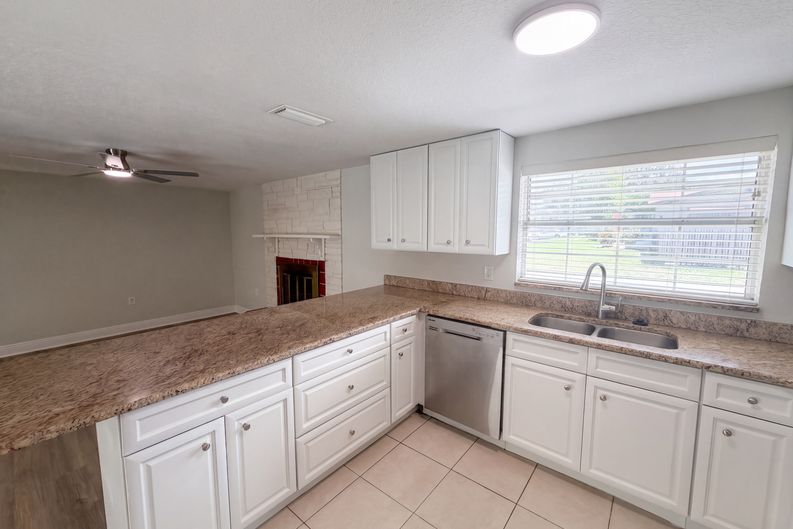 Photo 12 of 37 of 5324 Reef Dr, New Port Richey, FL