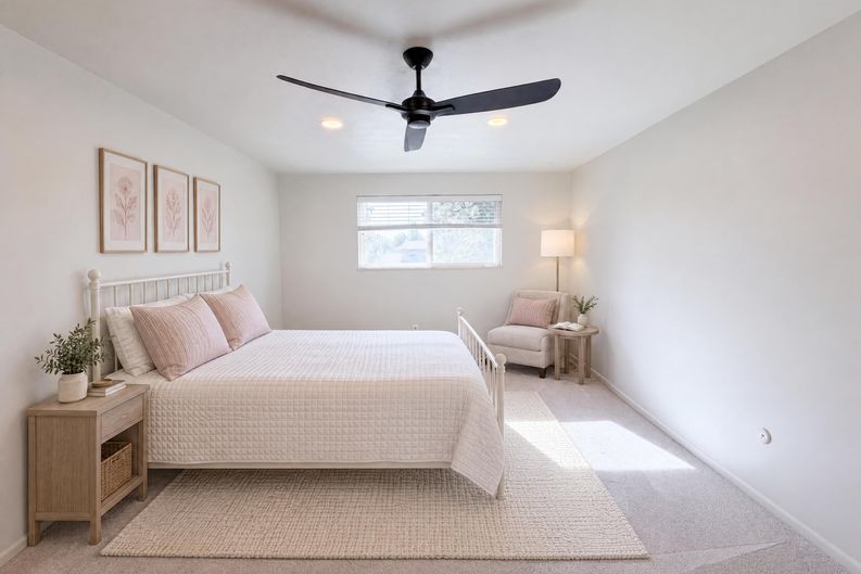 Photo 11 of 43 of 7447 S Ames Ct, Littleton, CO