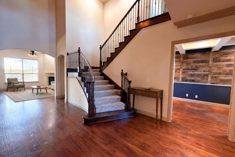 Photo 6 of 32 of 1502 Northwood Dr, Wylie, TX