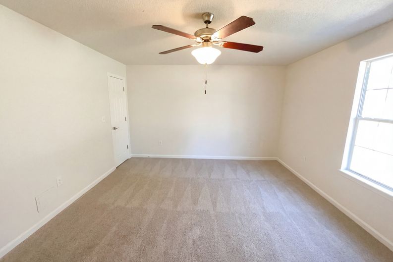 Photo 6 of 18 of 165 Christian Woods Dr, Conyers, GA
