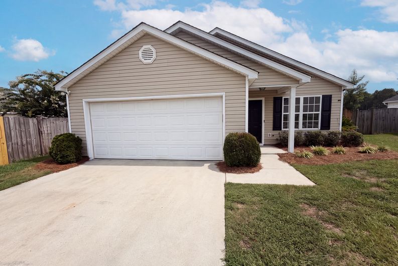 Photo 15 of 16 of 237 Arthurdale Dr, West Columbia, SC
