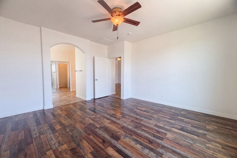Photo 8 of 17 of 11309 E Sable Ave, Mesa, AZ