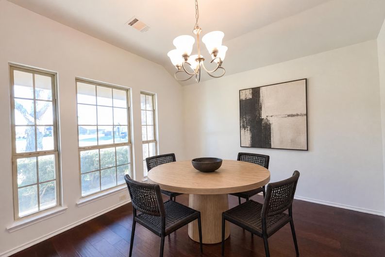 Photo 6 of 17 of 5591 Coventry Dr, Prosper, TX