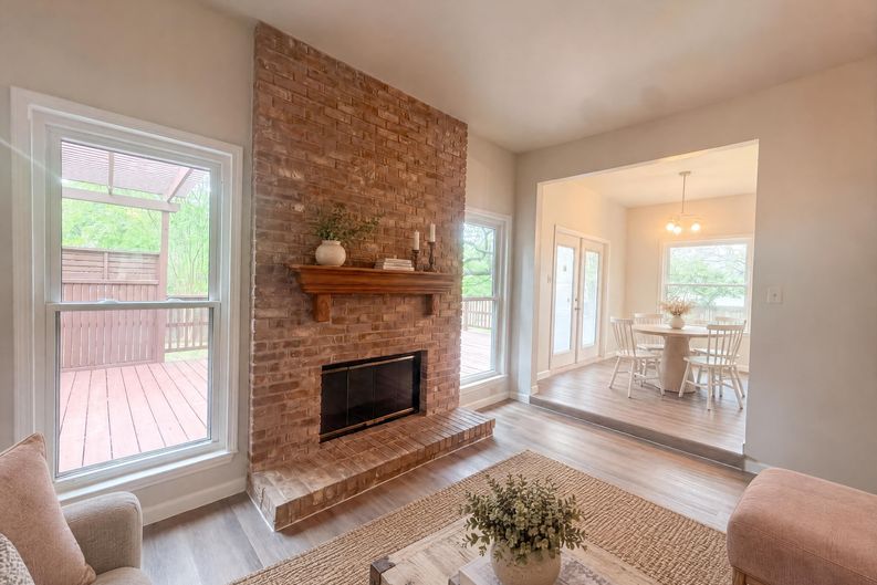 Photo 3 of 27 of 15626 Dove Meadow St, San Antonio, TX